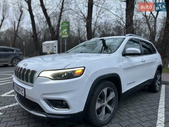 Білий Джип Cherokee, об'ємом двигуна 2.36 л та пробігом 153 тис. км за 15900 $, фото 6 на Automoto.ua