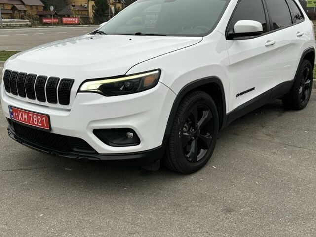 Белый Джип Чероки, объемом двигателя 2.4 л и пробегом 145 тыс. км за 16300 $, фото 2 на Automoto.ua