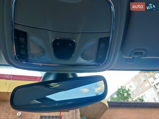 Білий Джип Cherokee, об'ємом двигуна 1.99 л та пробігом 45 тис. км за 21000 $, фото 9 на Automoto.ua