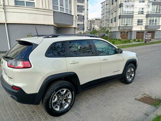 Білий Джип Cherokee, об'ємом двигуна 3.2 л та пробігом 55 тис. км за 23800 $, фото 14 на Automoto.ua