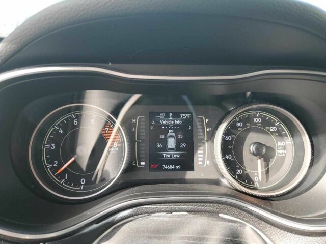 Белый Джип Чероки, объемом двигателя 3.2 л и пробегом 74 тыс. км за 2500 $, фото 8 на Automoto.ua