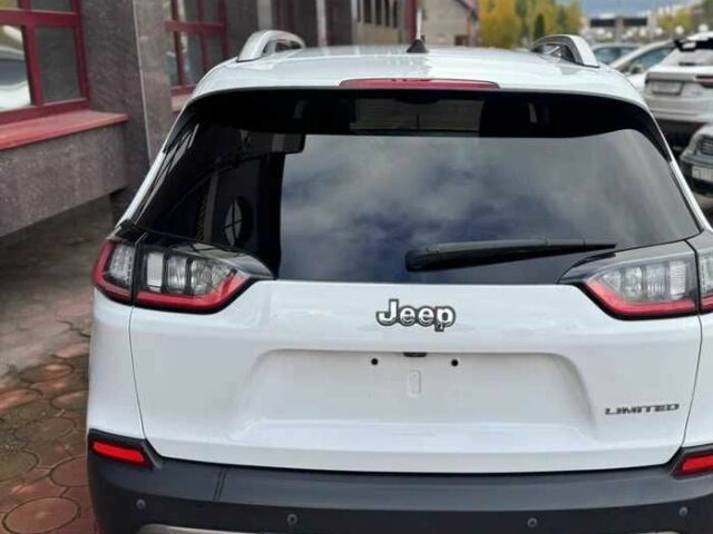 Белый Джип Чероки, объемом двигателя 0 л и пробегом 110 тыс. км за 15000 $, фото 4 на Automoto.ua