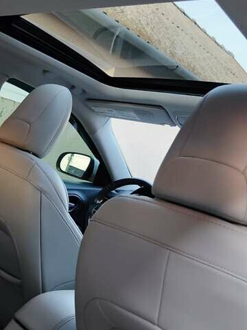 Білий Джип Cherokee, об'ємом двигуна 2.36 л та пробігом 55 тис. км за 18500 $, фото 7 на Automoto.ua