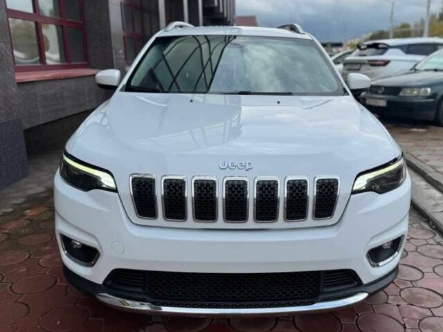 Белый Джип Чероки, объемом двигателя 0 л и пробегом 110 тыс. км за 15000 $, фото 1 на Automoto.ua