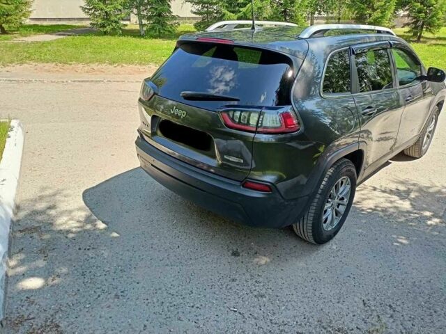 Белый Джип Чероки, объемом двигателя 2.4 л и пробегом 74 тыс. км за 15000 $, фото 1 на Automoto.ua