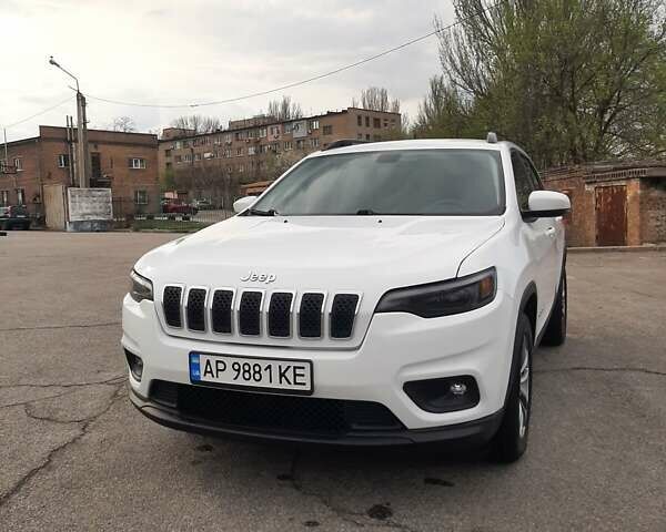 Белый Джип Чероки, объемом двигателя 2.36 л и пробегом 97 тыс. км за 18500 $, фото 7 на Automoto.ua