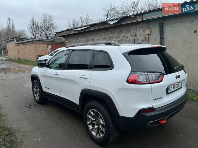 Білий Джип Cherokee, об'ємом двигуна 3.24 л та пробігом 76 тис. км за 21500 $, фото 4 на Automoto.ua