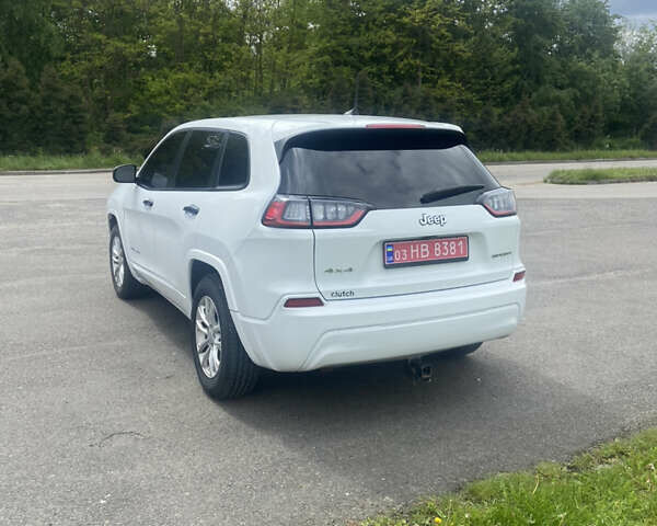 Белый Джип Чероки, объемом двигателя 2.4 л и пробегом 133 тыс. км за 14999 $, фото 4 на Automoto.ua