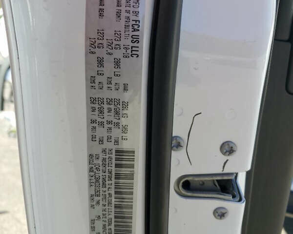 Белый Джип Чероки, объемом двигателя 2.36 л и пробегом 120 тыс. км за 7600 $, фото 11 на Automoto.ua