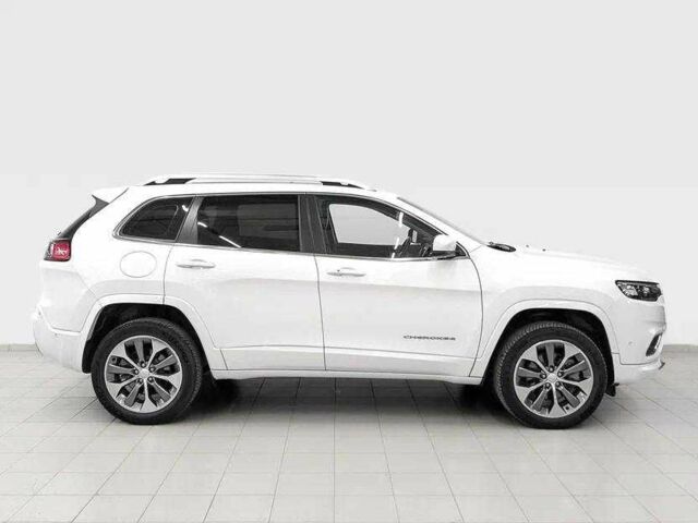 Джип Чероки 2019 в Киеве на Automoto.ua Белый Джип Чероки, объемом двигателя 2.2 л и пробегом 129 тыс. км за 17000 $, фото 3 на Automoto.ua