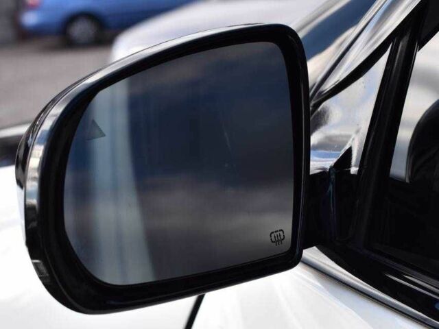 Білий Джип Cherokee, об'ємом двигуна 3.2 л та пробігом 83 тис. км за 18900 $, фото 7 на Automoto.ua