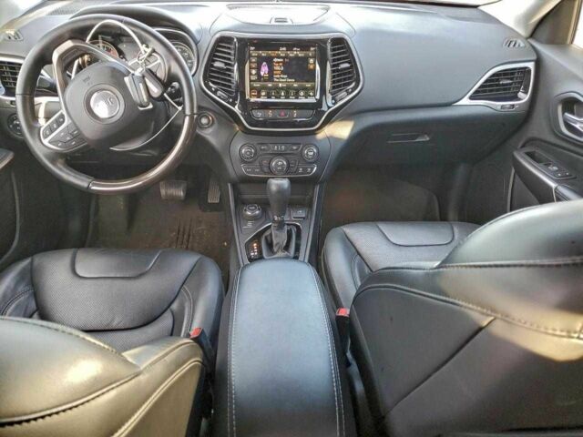 Білий Джип Cherokee, об'ємом двигуна 3.2 л та пробігом 46 тис. км за 2000 $, фото 7 на Automoto.ua