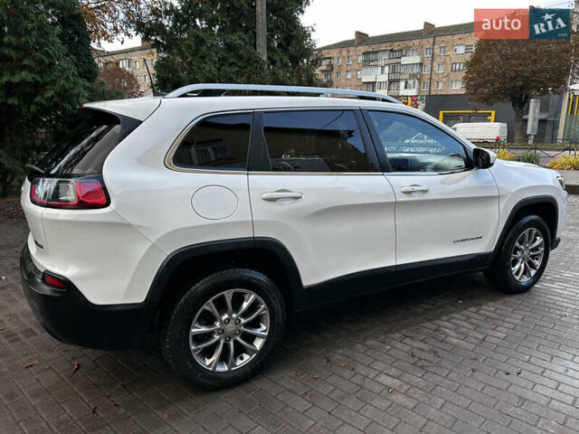 Білий Джип Cherokee, об'ємом двигуна 2.4 л та пробігом 247 тис. км за 15300 $, фото 6 на Automoto.ua