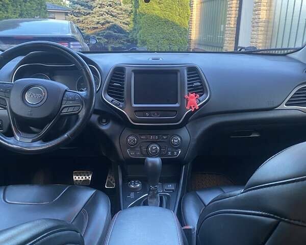 Білий Джип Cherokee, об'ємом двигуна 3.24 л та пробігом 95 тис. км за 18200 $, фото 8 на Automoto.ua