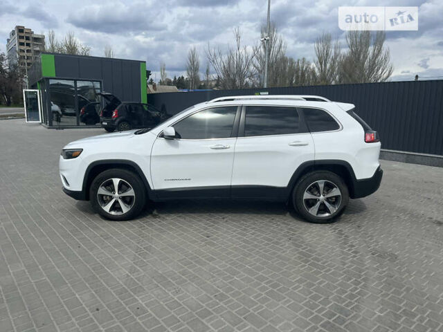 Білий Джип Cherokee, об'ємом двигуна 3.24 л та пробігом 55 тис. км за 23000 $, фото 2 на Automoto.ua