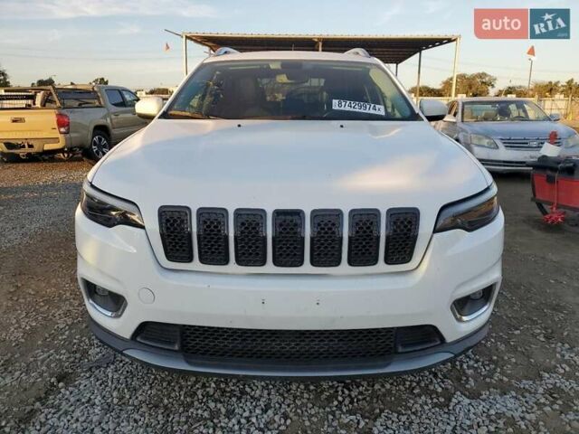 Білий Джип Cherokee, об'ємом двигуна 2.36 л та пробігом 140 тис. км за 3200 $, фото 1 на Automoto.ua