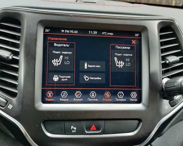Белый Джип Чероки, объемом двигателя 3.24 л и пробегом 71 тыс. км за 19900 $, фото 19 на Automoto.ua