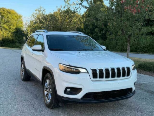 Джип Чероки 2019 в Житомире на Automoto.ua Белый Джип Чероки, объемом двигателя 3.2 л и пробегом 31 тыс. км за 5800 $, фото 2 на Automoto.ua