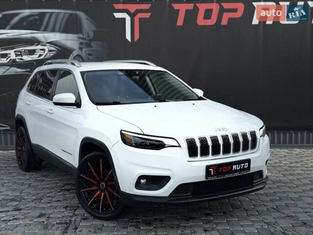 Білий Джип Cherokee, об'ємом двигуна 2.36 л та пробігом 182 тис. км за 13300 $, фото 6 на Automoto.ua