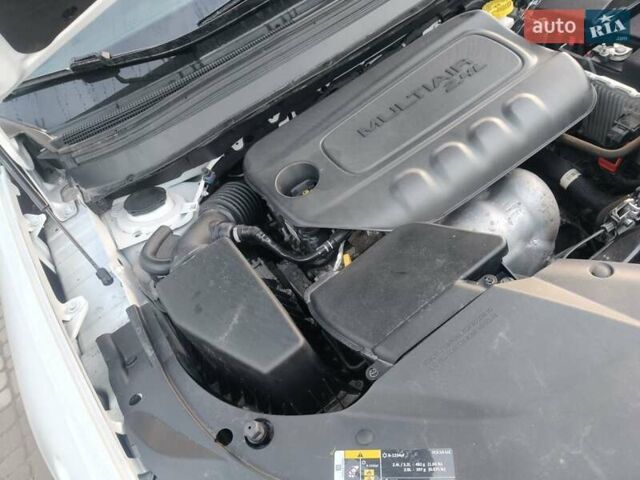 Белый Джип Чероки, объемом двигателя 2.36 л и пробегом 68 тыс. км за 16600 $, фото 23 на Automoto.ua