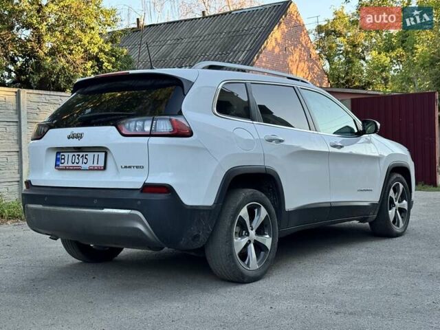 Джип Чероки 2019 в Полтаве на Automoto.ua Белый Джип Чероки, объемом двигателя 2.36 л и пробегом 115 тыс. км за 17000 $, фото 4 на Automoto.ua