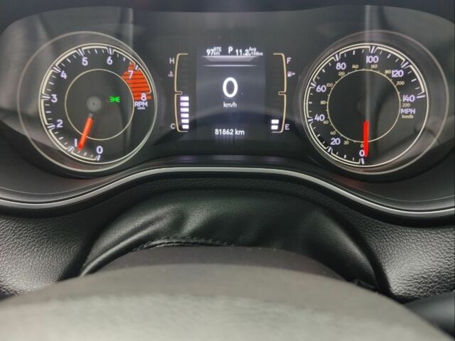Білий Джип Cherokee, об'ємом двигуна 3.2 л та пробігом 82 тис. км за 21000 $, фото 1 на Automoto.ua