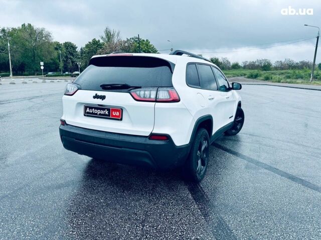 Білий Джип Cherokee, об'ємом двигуна 2.4 л та пробігом 131 тис. км за 18890 $, фото 6 на Automoto.ua