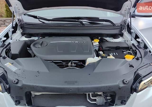 Білий Джип Cherokee, об'ємом двигуна 3.2 л та пробігом 67 тис. км за 18500 $, фото 46 на Automoto.ua