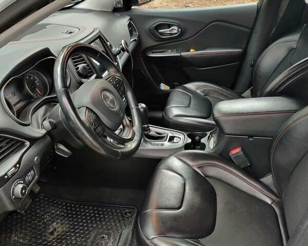 Белый Джип Чероки, объемом двигателя 3.24 л и пробегом 71 тыс. км за 19900 $, фото 8 на Automoto.ua