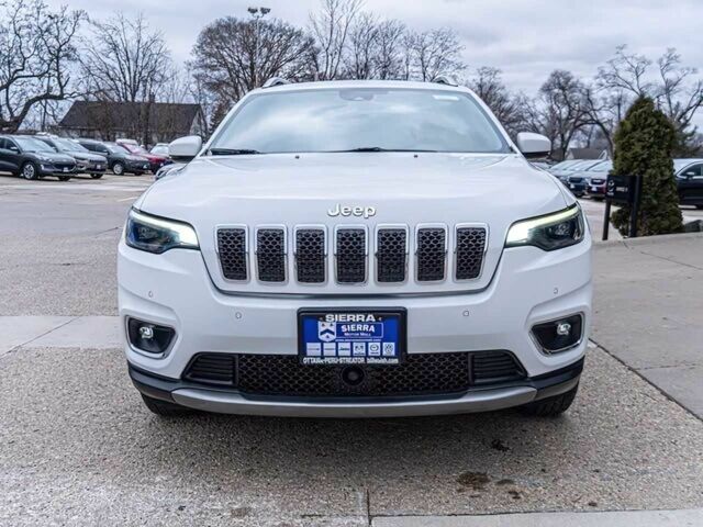 Білий Джип Cherokee, об'ємом двигуна 2 л та пробігом 147 тис. км за 13500 $, фото 4 на Automoto.ua