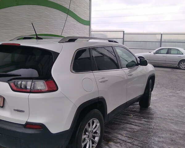 Білий Джип Cherokee, об'ємом двигуна 2.4 л та пробігом 215 тис. км за 15000 $, фото 5 на Automoto.ua