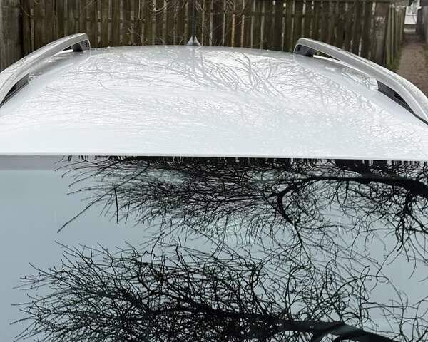 Белый Джип Чероки, объемом двигателя 3.24 л и пробегом 40 тыс. км за 22500 $, фото 5 на Automoto.ua