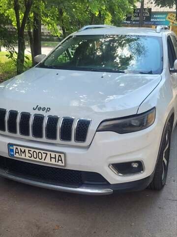 Белый Джип Чероки, объемом двигателя 2.4 л и пробегом 145 тыс. км за 17000 $, фото 11 на Automoto.ua