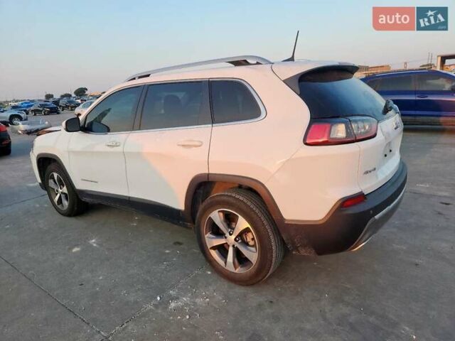 Білий Джип Cherokee, об'ємом двигуна 1.99 л та пробігом 46 тис. км за 3000 $, фото 1 на Automoto.ua