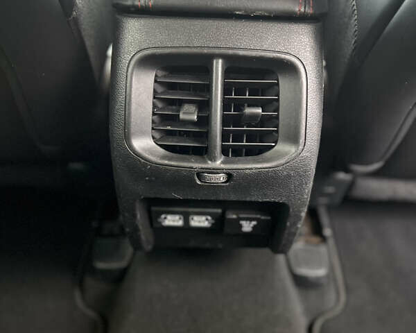 Белый Джип Чероки, объемом двигателя 3.24 л и пробегом 93 тыс. км за 21700 $, фото 16 на Automoto.ua