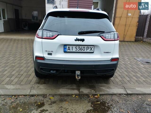 Белый Джип Чероки, объемом двигателя 3.24 л и пробегом 127 тыс. км за 20000 $, фото 10 на Automoto.ua