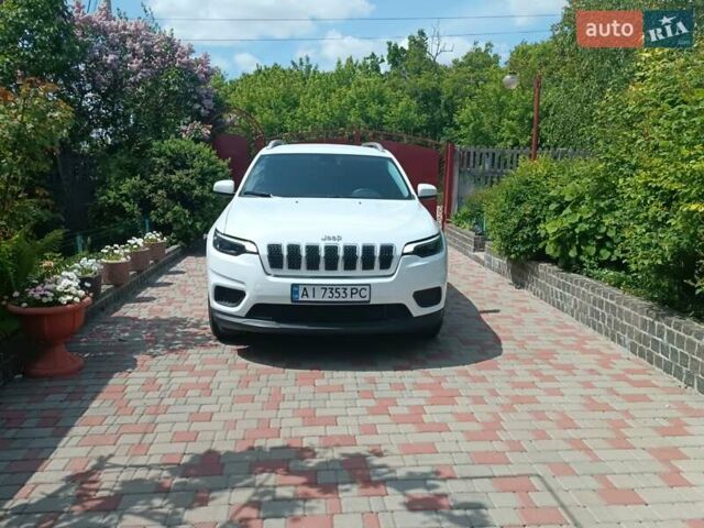Белый Джип Чероки, объемом двигателя 2.36 л и пробегом 109 тыс. км за 16999 $, фото 5 на Automoto.ua