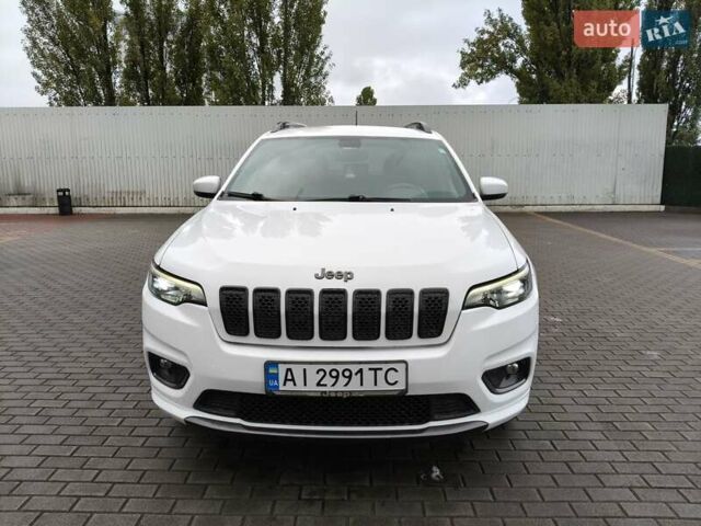 Джип Чероки 2020 в Киеве на Automoto.ua Белый Джип Чероки, объемом двигателя 3.24 л и пробегом 121 тыс. км за 19700 $, фото 11 на Automoto.ua
