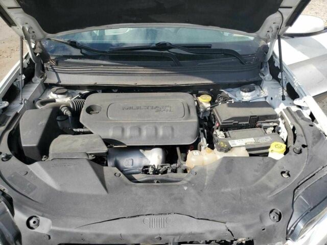 Белый Джип Чероки, объемом двигателя 0 л и пробегом 86 тыс. км за 11000 $, фото 11 на Automoto.ua