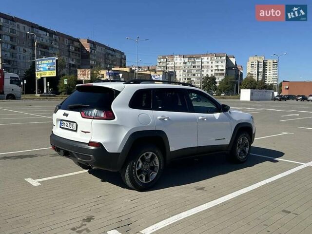 Білий Джип Cherokee, об'ємом двигуна 3.24 л та пробігом 160 тис. км за 20750 $, фото 7 на Automoto.ua
