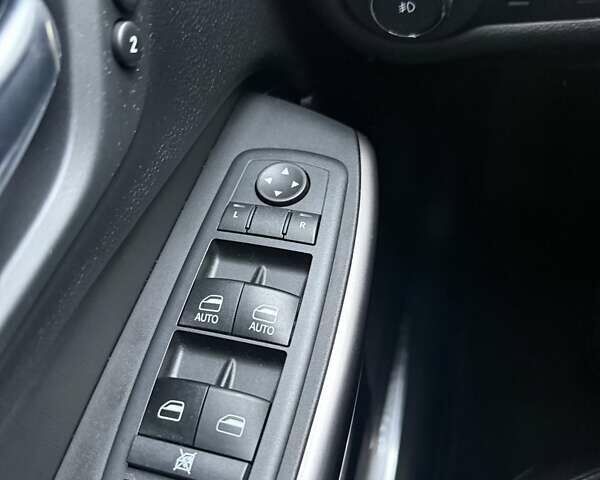 Белый Джип Чероки, объемом двигателя 3.24 л и пробегом 40 тыс. км за 22500 $, фото 28 на Automoto.ua