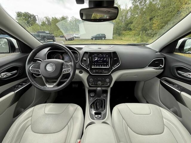 Білий Джип Cherokee, об'ємом двигуна 3.2 л та пробігом 43 тис. км за 5900 $, фото 13 на Automoto.ua