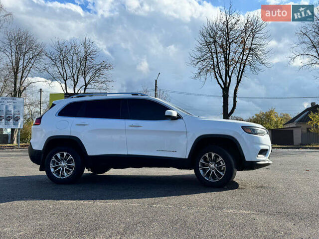 Білий Джип Cherokee, об'ємом двигуна 3.24 л та пробігом 67 тис. км за 24500 $, фото 5 на Automoto.ua