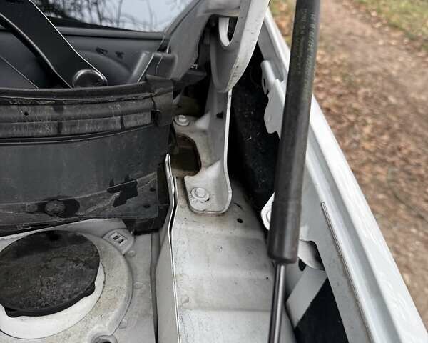 Белый Джип Чероки, объемом двигателя 3.24 л и пробегом 40 тыс. км за 22500 $, фото 14 на Automoto.ua