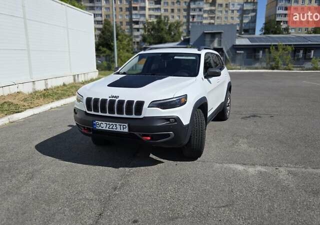 Білий Джип Cherokee, об'ємом двигуна 3.24 л та пробігом 106 тис. км за 20500 $, фото 5 на Automoto.ua