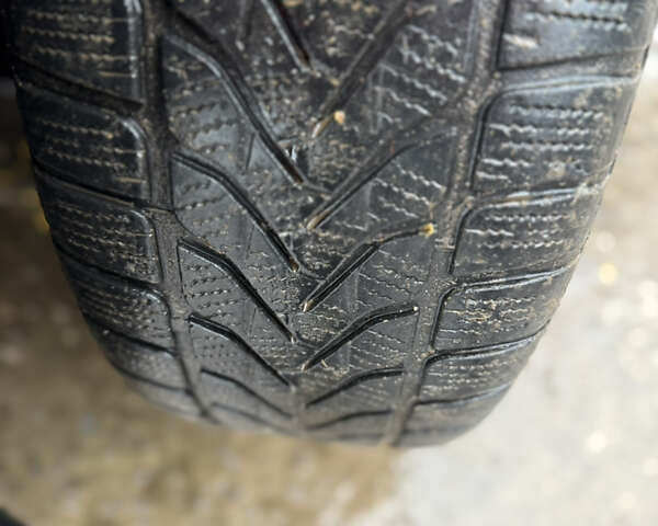 Белый Джип Чероки, объемом двигателя 2.36 л и пробегом 46 тыс. км за 16000 $, фото 10 на Automoto.ua