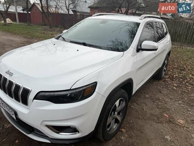 Белый Джип Чероки, объемом двигателя 3.24 л и пробегом 40 тыс. км за 22500 $, фото 1 на Automoto.ua