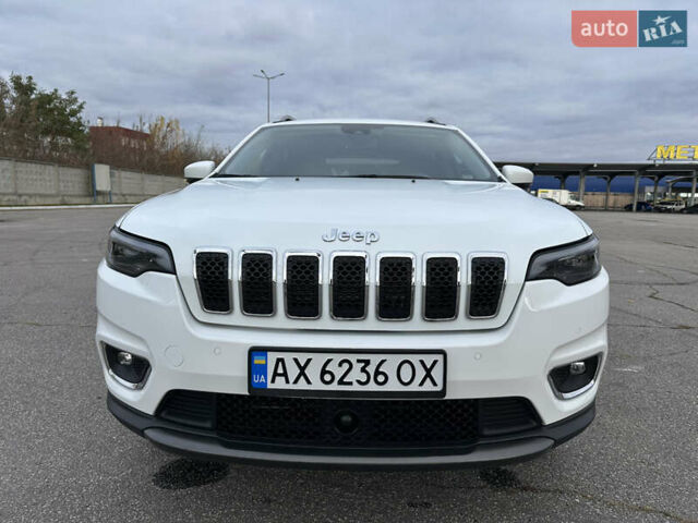Белый Джип Чероки, объемом двигателя 3.24 л и пробегом 109 тыс. км за 17900 $, фото 6 на Automoto.ua