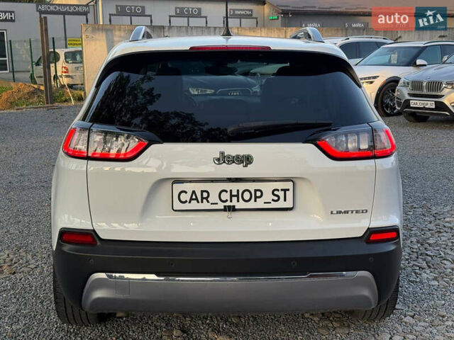 Белый Джип Чероки, объемом двигателя 2.36 л и пробегом 96 тыс. км за 18000 $, фото 11 на Automoto.ua