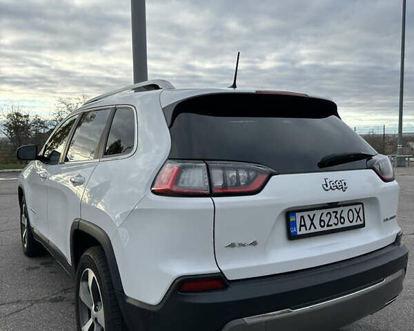 Белый Джип Чероки, объемом двигателя 3.24 л и пробегом 109 тыс. км за 17900 $, фото 13 на Automoto.ua